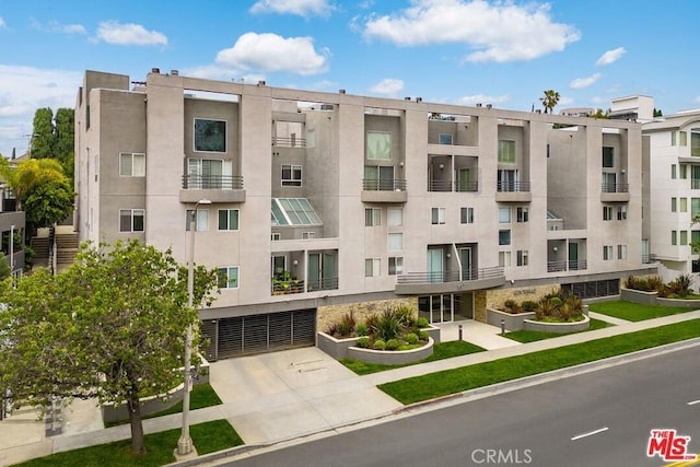 1617 S Beverly Glen Blvd Unit 303, Los Angeles, CA 90024 - view of apartment building / complex