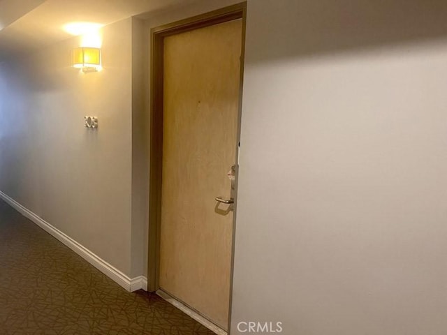 1617 S Beverly Glen Blvd Unit 303, Los Angeles, CA 90024 - hallway with baseboards