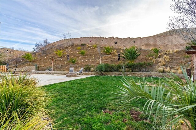 40467 Tiger Way, Palmdale, CA 93551 - view of yard with a fenced backyard and a patio area