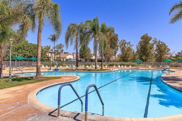 40292 Corte Delfin, Murrieta, CA 92562 - pool with a patio area and fence