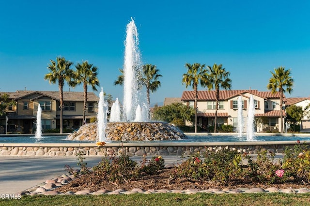 view of home's community featuring a residential view