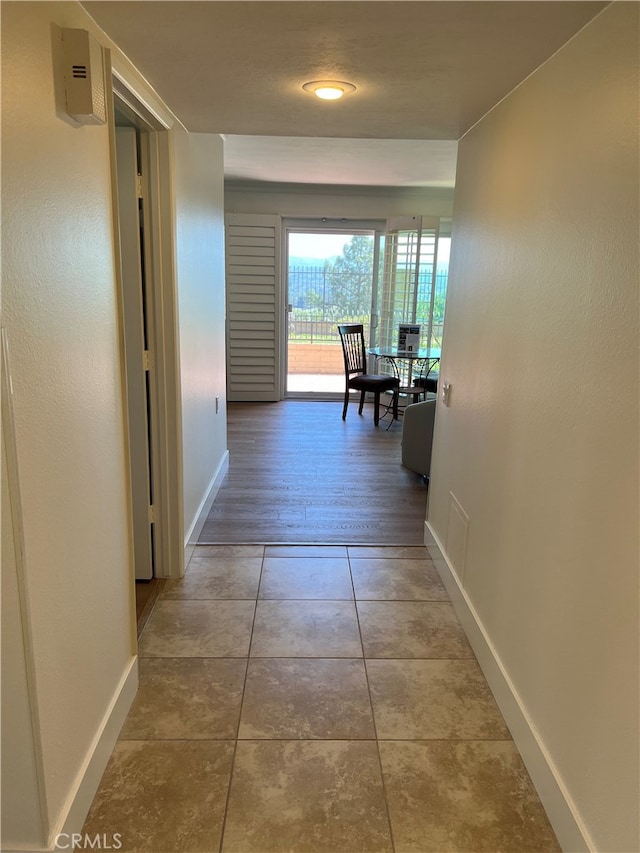 4018 Calle Sonora Este Unit C, Laguna Woods, CA 92637 - hallway featuring baseboards and tile patterned floors