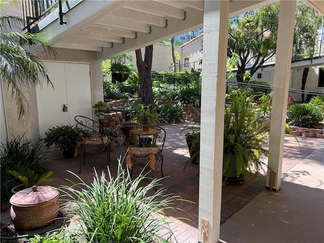 4018 Calle Sonora Este Unit C, Laguna Woods, CA 92637 - view of patio
