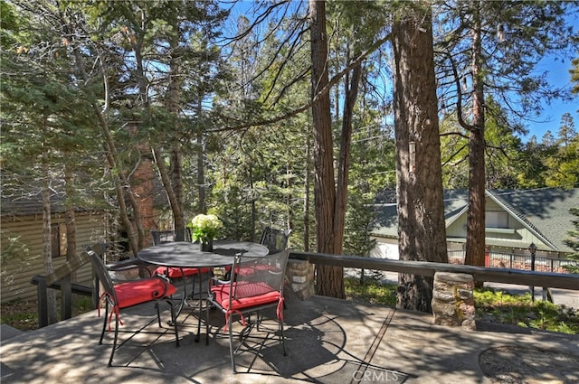 177 Joaquin Miller Rd, Lake Arrowhead, CA 92352 - view of patio featuring outdoor dining area