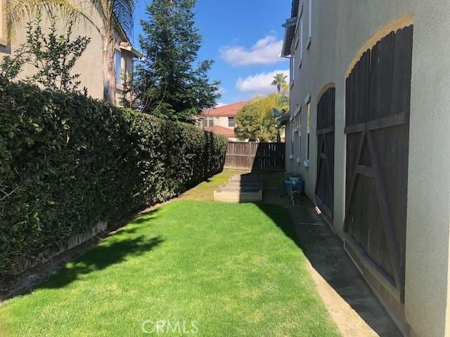 14510 Spyglass Cir, Chowchilla, CA 93610 - view of yard