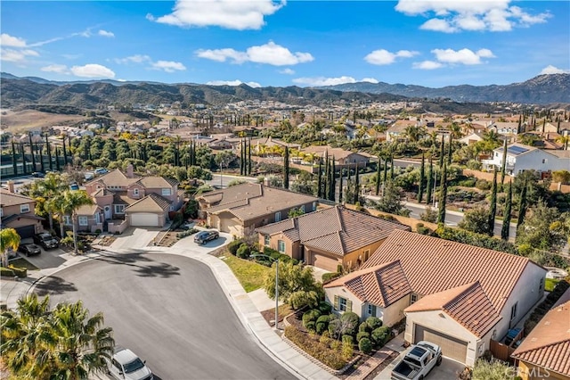 birds eye view of property featuring a residential view and a mountain view