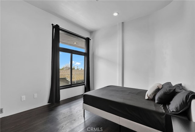 205 Esplanade, San Clemente, CA 92672 - bedroom featuring wood finished floors and recessed lighting