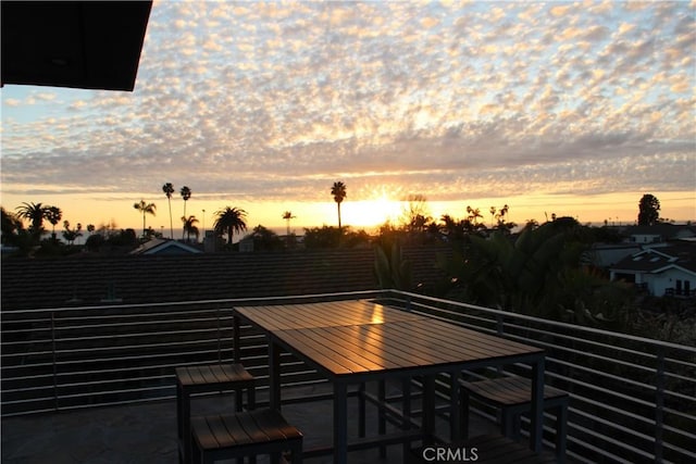 205 Esplanade, San Clemente, CA 92672 - balcony with outdoor dining space