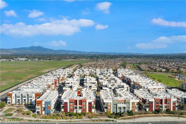 bird's eye view featuring a mountain view