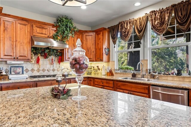 28449 Fresh Spring Ln, Lake Arrowhead, CA 92352 - photo 17