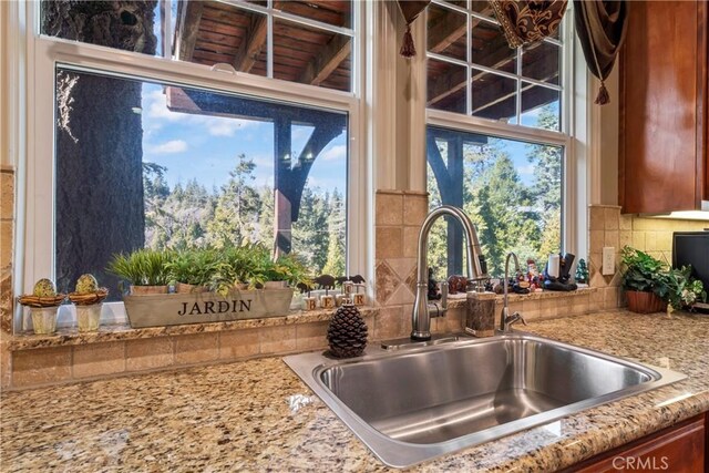 28449 Fresh Spring Ln, Lake Arrowhead, CA 92352 - photo 19