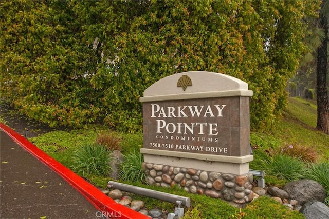 7506 Parkway Dr Unit 104, La Mesa, CA 91942 - view of community sign