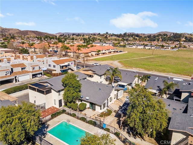 bird's eye view featuring a residential view and a mountain view