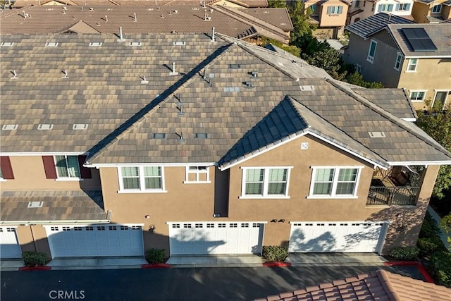 drone / aerial view featuring a residential view