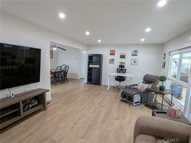 3311 Via Carrizo Unit P, Laguna Woods, CA 92637 - living room with recessed lighting, light wood-style floors, ceiling fan, baseboards, and an office area