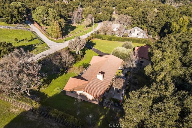 bird's eye view with a forest view