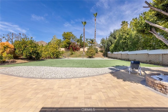 13440 Pala Ave, Sylmar, CA 91342 - view of patio