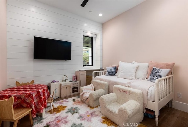 bedroom with ceiling fan, baseboards, wood finished floors, and recessed lighting