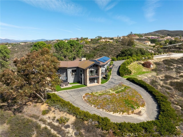 bird's eye view featuring a mountain view