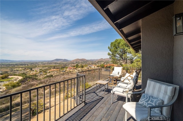 38270 Calaveras Rd, Temecula, CA 92592 - balcony featuring a mountain view