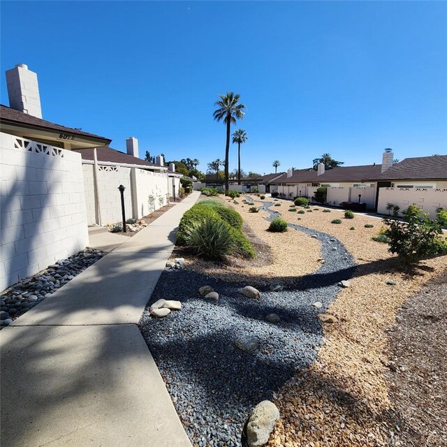 607 S Indian Hill Blvd Unit A, Claremont, CA 91711 - view of yard