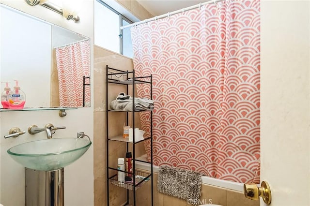 607 S Indian Hill Blvd Unit A, Claremont, CA 91711 - view of bathroom