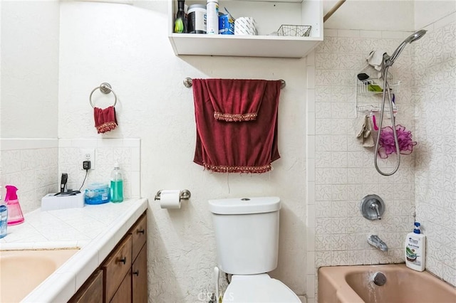 607 S Indian Hill Blvd Unit A, Claremont, CA 91711 - full bathroom with vanity, toilet, shower / bath combination, and decorative backsplash