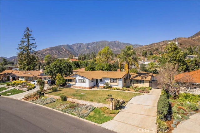 mountain view featuring a residential view