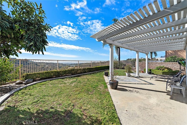 21485 Silvertree Ln, Rancho Santa Margarita, CA 92679 - photo 31