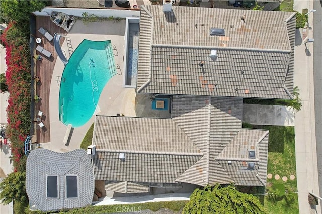 5726 Sunmist Dr, Rancho Palos Verdes, CA 90275 - aerial view of property and surrounding area with a pool area