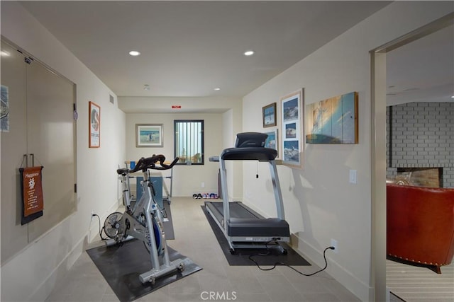 140 Crescent Bay Dr, Laguna Beach, CA 92651 - exercise room featuring visible vents and recessed lighting
