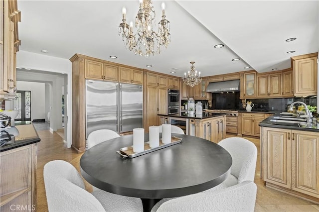 8000 Oceanus Dr, Los Angeles, CA 90046 - photo 21