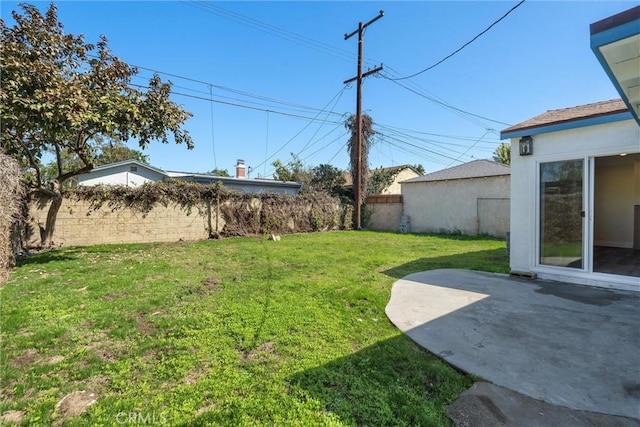 view of yard with a patio area and fence