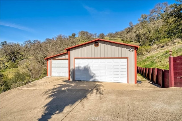 view of detached garage