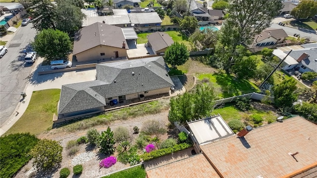 birds eye view of property featuring a residential view