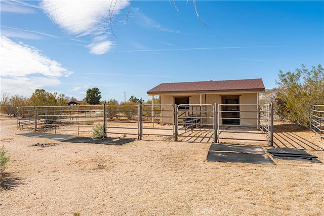 view of outdoor structure featuring an outbuilding and an exterior structure