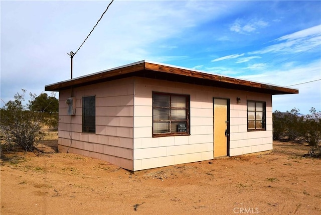 view of home's exterior