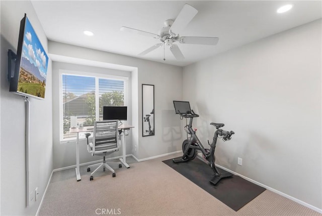 workout room with ceiling fan, recessed lighting, carpet, and baseboards