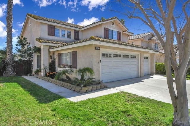 view of front of property featuring driveway, a front lawn, and stucco siding