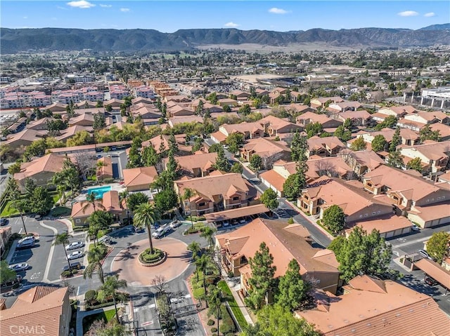 birds eye view of property featuring a residential view and a mountain view