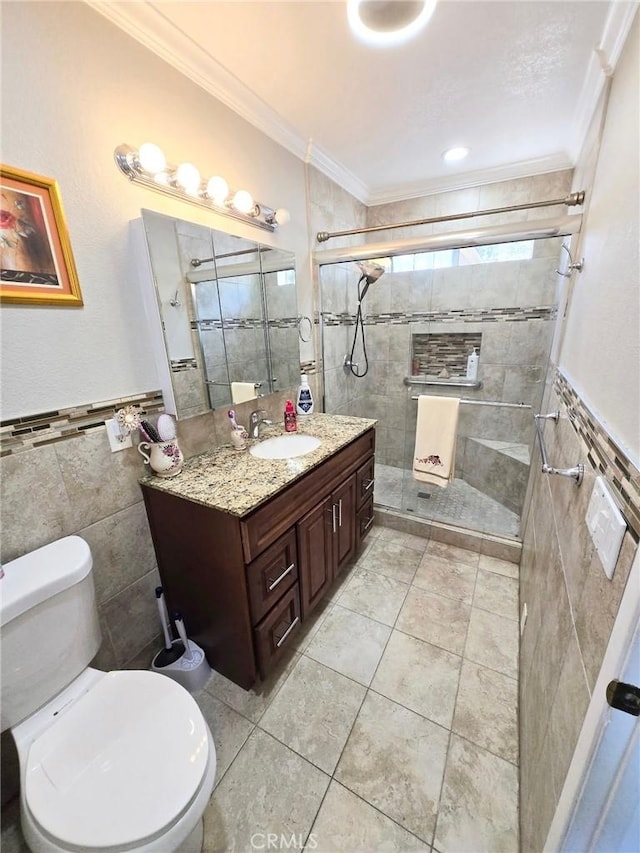 16842 Tracy St, Victorville, CA 92395 - photo 6