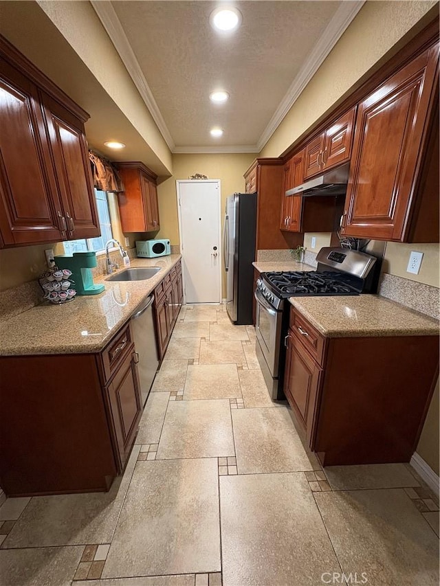 16842 Tracy St, Victorville, CA 92395 - photo 7