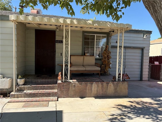 16842 Tracy St, Victorville, CA 92395 - photo 21