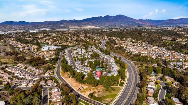 bird's eye view featuring a mountain view