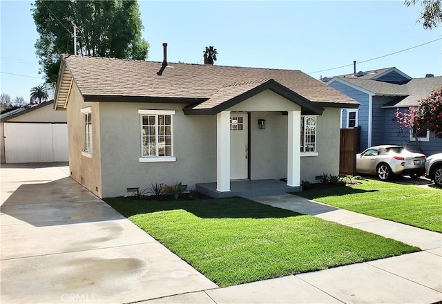 view of front of house featuring crawl space, roof with shingles, and stucco siding