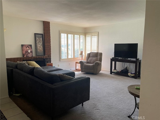 living room with carpet