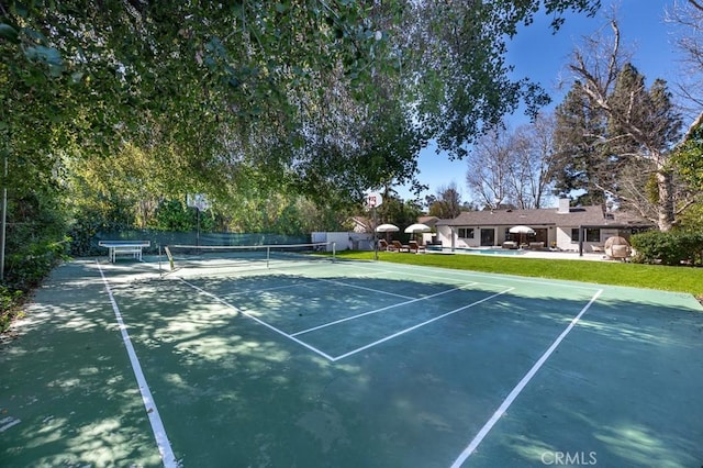 6164 Fenwood Ave, Woodland Hills, CA 91367 - view of tennis court