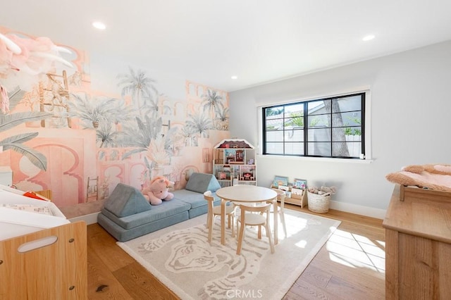 6164 Fenwood Ave, Woodland Hills, CA 91367 - living room with baseboards, light wood finished floors, and recessed lighting