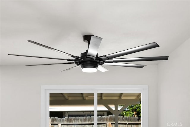 details featuring ceiling fan