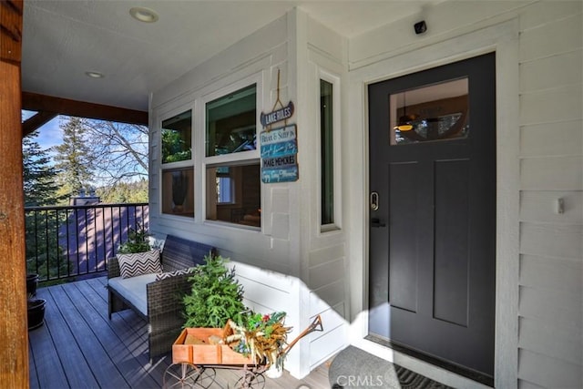 28622 Shenandoah Dr, Lake Arrowhead, CA 92352 - view of entrance to property